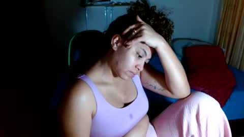 Snapshot of victoria_miler chatting on July 2026 03:38:01 PM VICKY online show from July 2026 03:38:01 PM