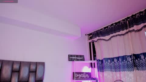 Snapshot of victoria_mooree chatting on January 2025 02:27:02 AM Victoria Everyday From 1400 to 2130 Col Time online show from January 2025 02:27:02 AM