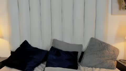 victoria_queen2 online show from December 2024 04:06:01 AM