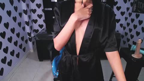 Victoria  online show from February 2025 09:15:01 PM