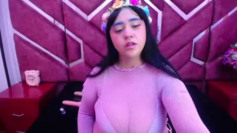 Victoria online show from December 2024 01:11:02 PM