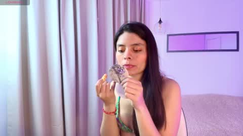 Victoria online show from October 2025 02:25:02 PM