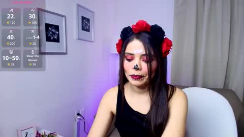 Victoria online show from October 2025 01:56:02 PM