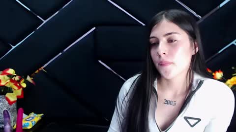 Snapshot of victoria_storm_ chatting on February 2025 08:57:01 PM victoria_storm_ online show from February 2025 08:57:01 PM