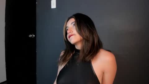victoriaa2_doll online show from February 2026 11:48:01 AM