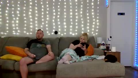 Victoria and Jesse online show from March 2025 07:27:02 AM