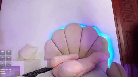 Victoria online show from February 2025 04:36:01 PM