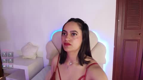 Victoria online show from February 2025 02:33:02 PM