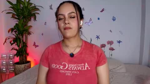 Victoria online show from February 2026 07:45:01 PM