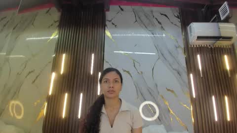 Victoria  online show from January 2026 08:03:02 PM