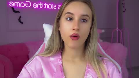 Victoria online show from October 2025 09:10:02 AM