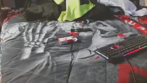 victoriajohn online show from November 2025 10:48:02 AM