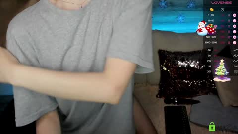 Snapshot of victoriakittty chatting on December 2024 11:26:02 PM Victoria online show from December 2024 11:26:02 PM