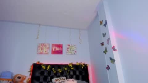 Snapshot of victorialarson2 chatting on October 2025 03:51:02 PM Victoria Larson - Independient Model online show from October 2025 03:51:02 PM