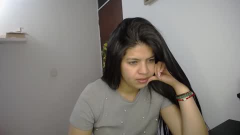 Snapshot of victorialg chatting on October 2025 08:31:01 PM victorialg online show from October 2025 08:31:01 PM