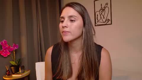 Snapshot of victorianova chatting on July 2026 03:23:01 AM VictoriaNova online show from July 2026 03:23:01 AM