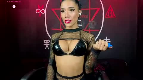 Victoria Vampire online show from April 2026 03:42:01 AM