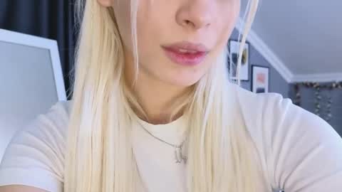 Eva online show from April 2026 12:11:02 PM