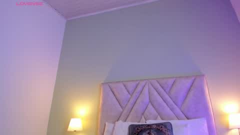 Victoria  online show from December 2025 11:29:01 AM