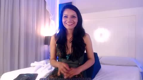 Violeth Smith online show from June 2026 03:50:02 PM