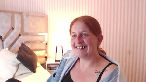 Violeta online show from January 2025 10:30:02 PM