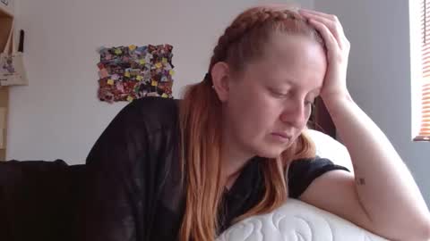 Violeta online show from January 2025 03:54:01 PM