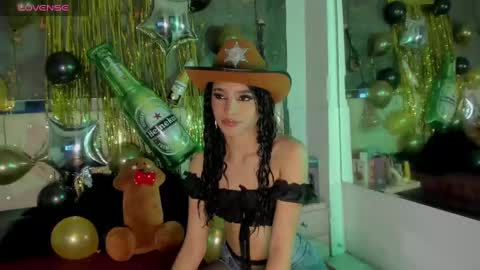 Violet online show from October 2025 01:07:01 PM