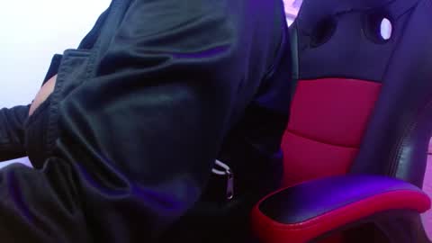 viioleta online show from February 2026 12:43:02 PM