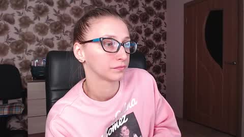 Vika online show from December 2024 10:43:01 PM