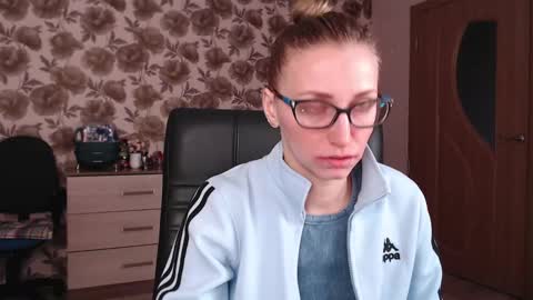 Vika online show from January 2025 06:57:02 AM