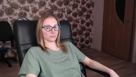 Vika online show from February 2025 11:48:01 PM