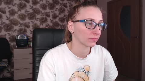 Vika online show from February 2025 07:18:02 AM