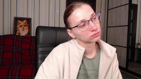 Vika online show from April 2026 11:43:02 PM