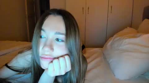 Snapshot of vikawels chatting on June 2026 10:08:01 PM Vika online show from June 2026 10:08:01 PM