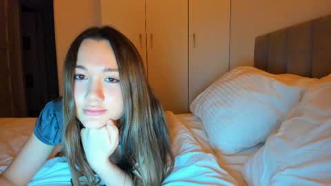 Snapshot of vikawels chatting on June 2026 08:59:02 PM Vika online show from June 2026 08:59:02 PM