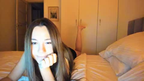 Snapshot of vikawels chatting on July 2026 09:58:02 PM Vika online show from July 2026 09:58:02 PM
