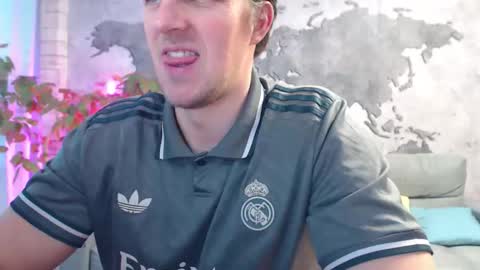 vikingchrisss online show from January 2026 11:14:01 AM