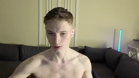 Max online show from February 2026 11:27:02 PM