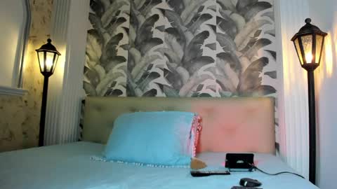 Viktoria online show from April 2026 10:40:02 PM