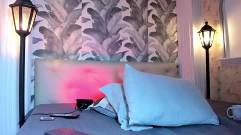 Viktoria online show from April 2026 12:38:02 AM