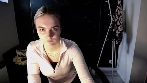 Snapshot of viktoria_lovely chatting on November 2025 12:36:02 PM viktoria_lovely online show from November 2025 12:36:02 PM