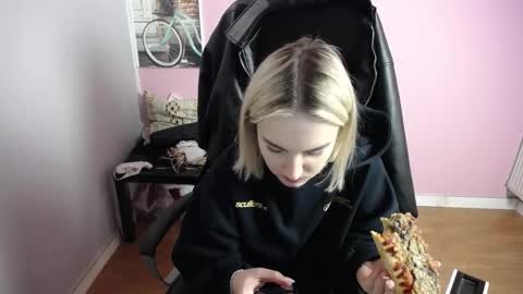 viktoria_lovely online show from March 2026 08:53:02 AM