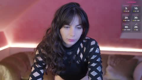 Alisa online show from January 2025 04:27:01 PM