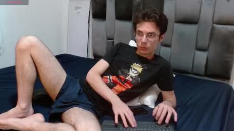 viktornoir online show from September 2025 09:39:02 PM