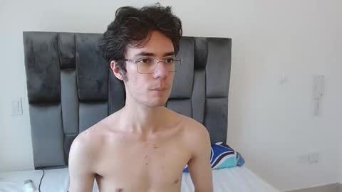 viktornoir online show from October 2025 06:02:01 PM