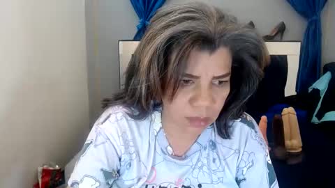 Snapshot of vikyadams chatting on February 2025 08:00:02 AM VIKY ADAMS online show from February 2025 08:00:02 AM