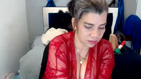 Snapshot of vikyadams chatting on February 2025 04:16:02 AM VIKY ADAMS online show from February 2025 04:16:02 AM