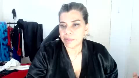 Snapshot of vikyadams chatting on March 2025 01:16:02 AM VIKY ADAMS online show from March 2025 01:16:02 AM