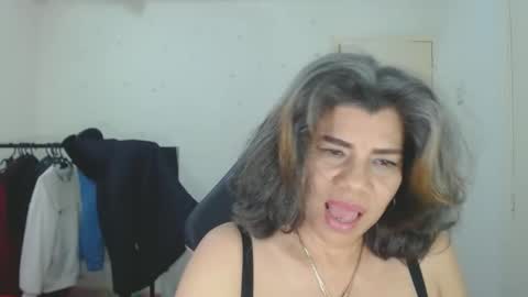 Snapshot of vikyadams chatting on March 2025 04:03:02 PM VIKY ADAMS online show from March 2025 04:03:02 PM