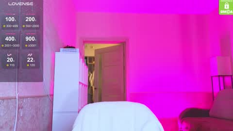 Eva online show from November 2025 03:05:01 AM